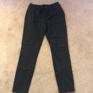 Women's Black Lululemon Jogger size 2